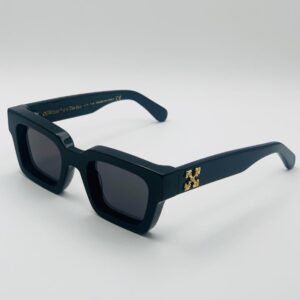 OWX36123 Black Frame With Dark Shades